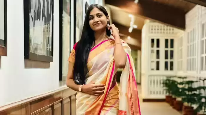 ias shardha shukla