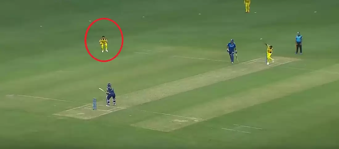 WATCH: MS Dhoni plots Kishan&rsquo;s dismissal to perfection; places fielder in perfect spot right before