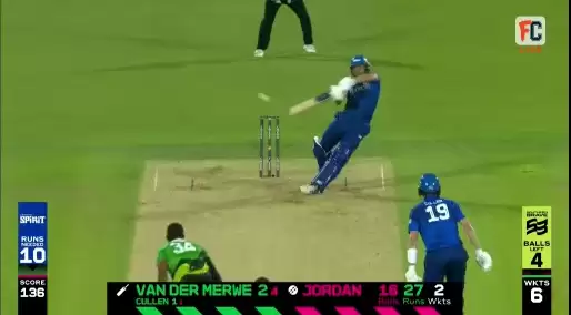 WATCH: Roelof van der Merwe invents new shot in The Hundred; falls backwards while smashing the ball to cover boundary