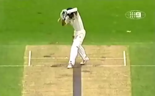 WATCH: Steve Bucknor’s horrendous lbw call leaves Sachin Tendulkar shocked