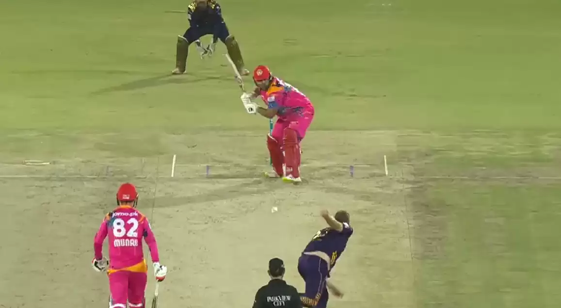 WATCH: Out of Karachi! Azam Khan hits massive 107 metre six in PSL 2022