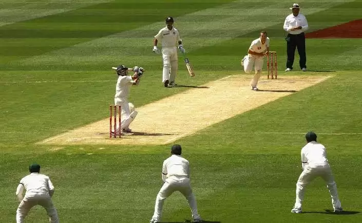 Why did Sachin Tendulkar take to the upper cut in Australia?