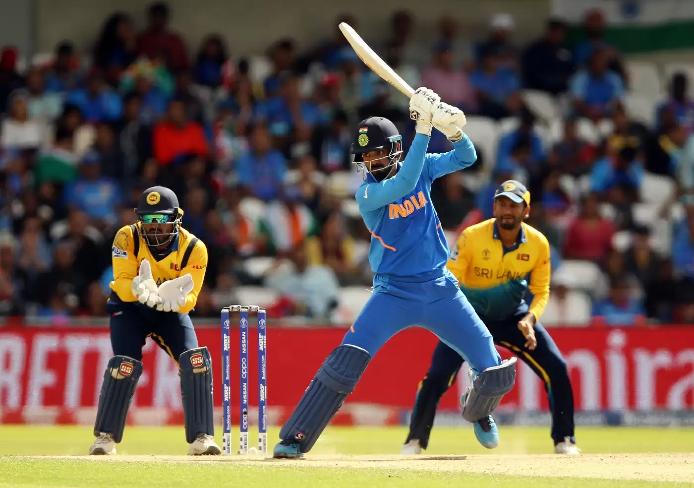 IND vs AUS: Stunning KL Rahul displays his flexibility