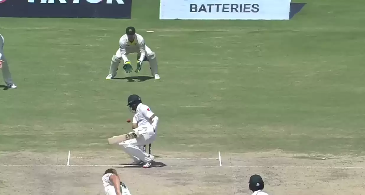 Watch: Azhar Ali gets a nasty one from the pitch reminiscent of Tendulkar&rsquo;s famous 1999 dismissal