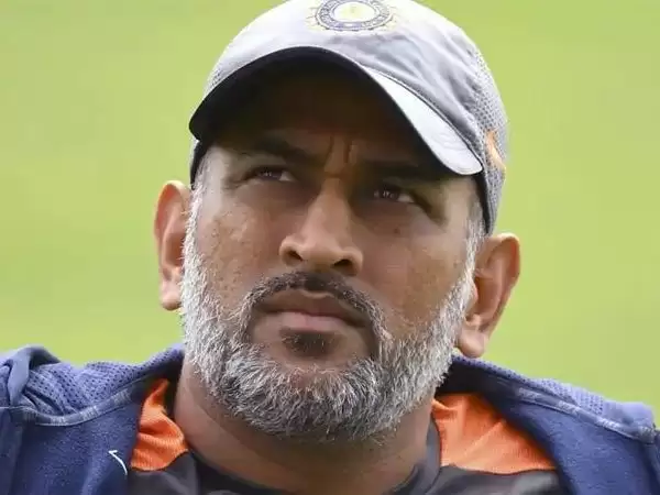 MS Dhoni was intimated by BCCI brass before finalising central contract list: Sources