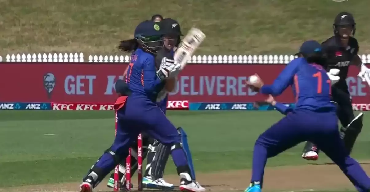 WATCH: Yastika Bhatia takes a stunning juggling catch in the slips