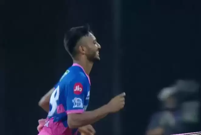 IPL 2021: Rajasthan Royals&rsquo; Chetan Sakariya Shines Again with a spell of 3/36 vs CSK