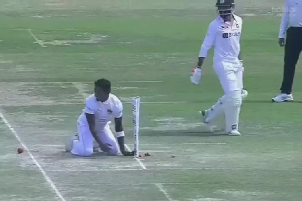 WATCH: Shami and Jadeja at the same end; Sri Lanka fail to run them out