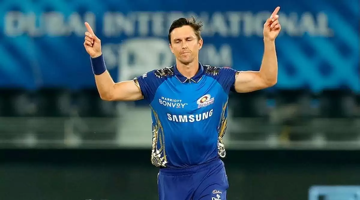IPL 2021: WATCH &ndash; Trent Boult lose his footing and &lsquo;swim&rsquo; to the boundary rope