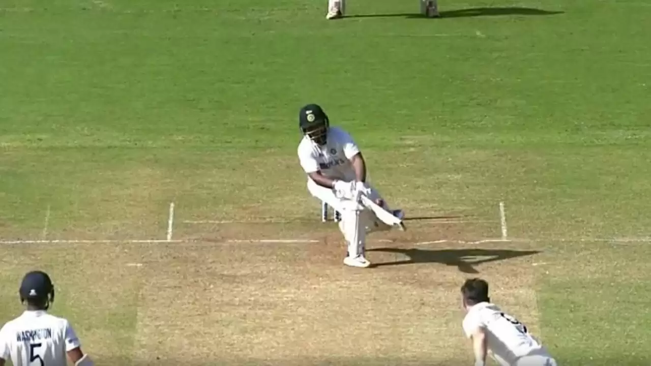 The audacious extremes of Rishabh Pant