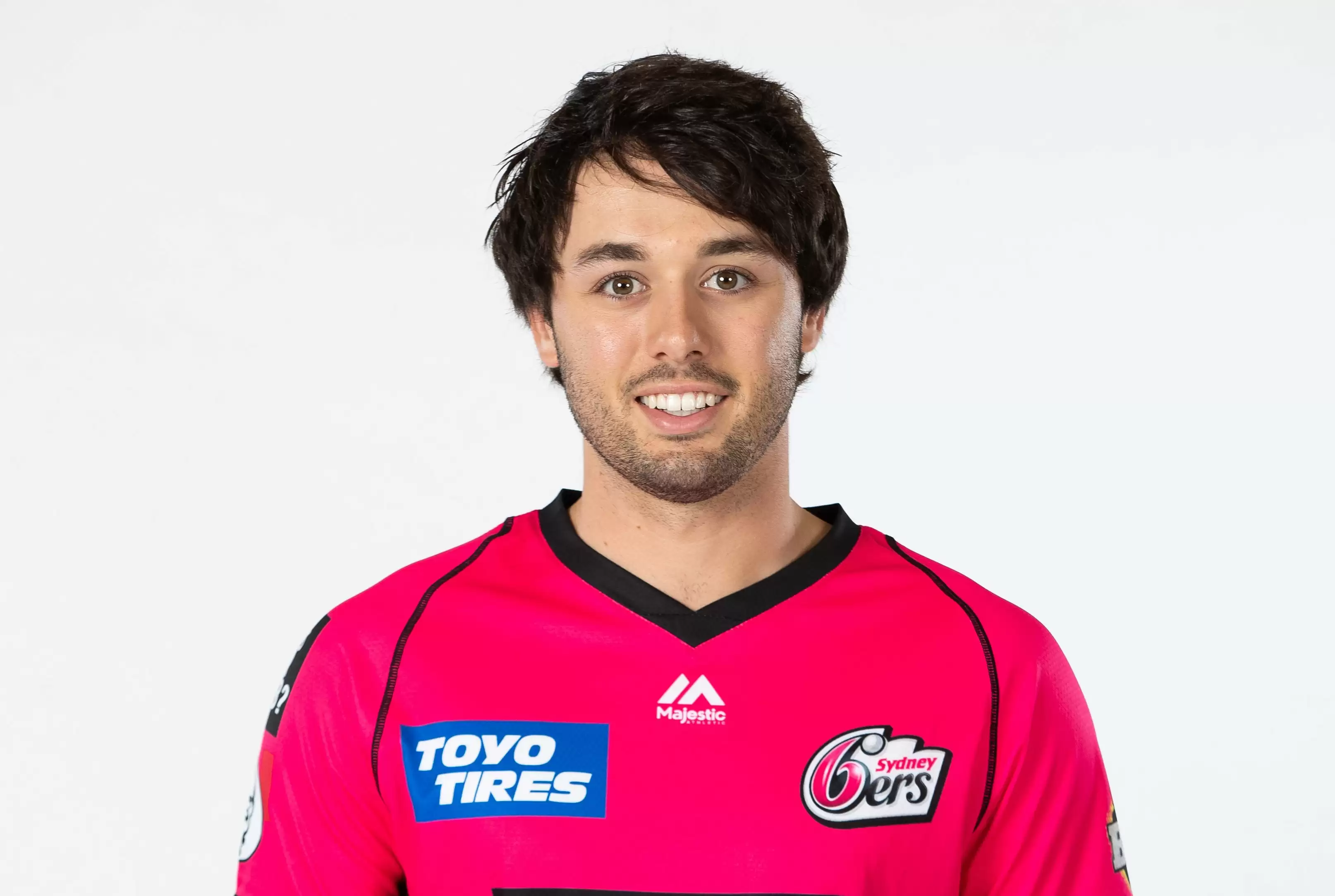 Justin Avendano plays for Sydney Sixers a week after representing Melbourne Stars in BBL 2021-22