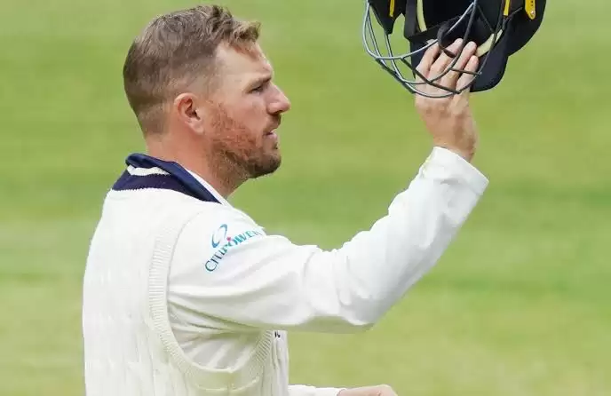 Aaron Finch talks about impending financial loss