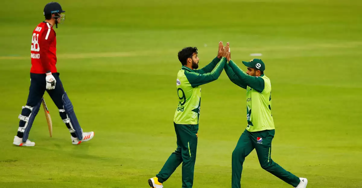 England v Pakistan, 2nd T20I, Old Trafford &ndash; Commencement of rehearsals for T20 World Cup, take two
