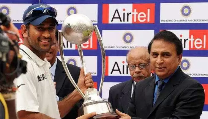 Gavaskar questions Dhoni – “Does anybody keep himself away from playing for India for that long?”