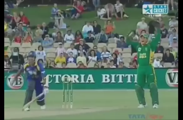 Watch: Mark Boucher’s run out from 2006 that would spark a fake fielding debate today
