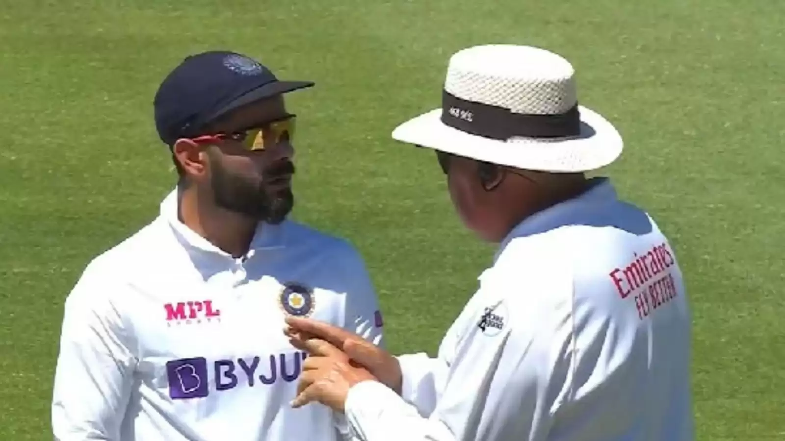 ‘Stump mics are too loud’ – Irate Virat Kohli has an indirect go at the Proteas