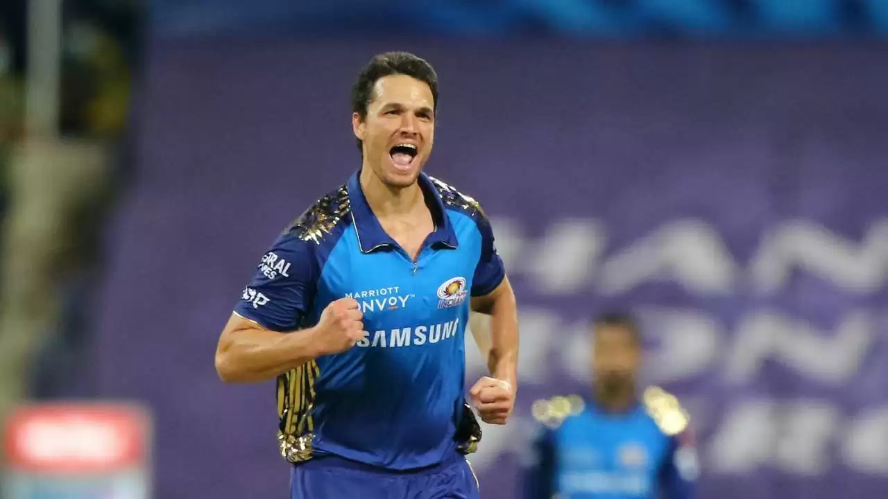 Who will be the 4 overseas players in Mumbai Indians (MI) Playing XI for IPL 2021?