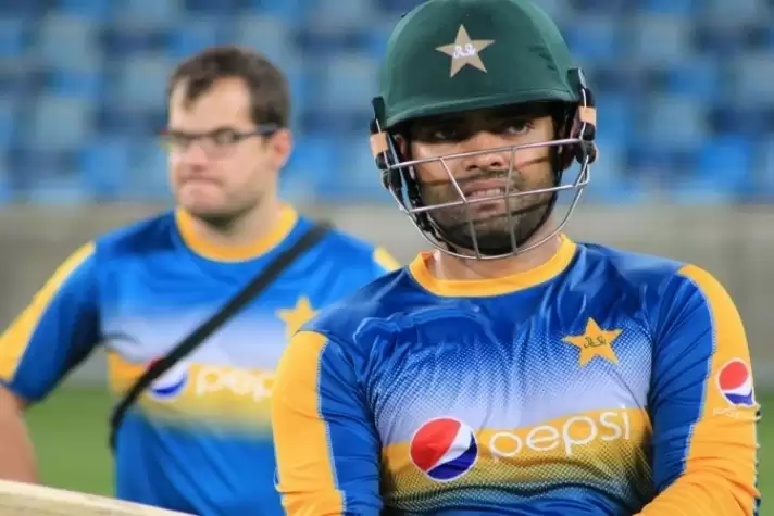 Umar Akmal suspended for violating PCB’s anti-corruption code