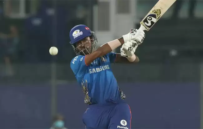 RCB’s Dinesh Karthik picks Gujarat Titans as team to watch out for in IPL 2022