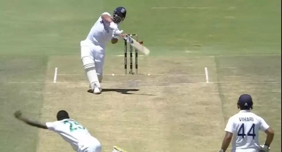 The audacious extremes of Rishabh Pant