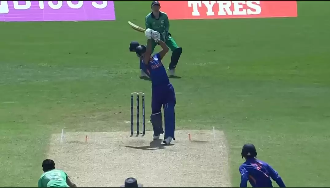 WATCH: 19-year-old Rajvardhan Hangargekar smashes 3 Sixes in a row at U19 World Cup 2022