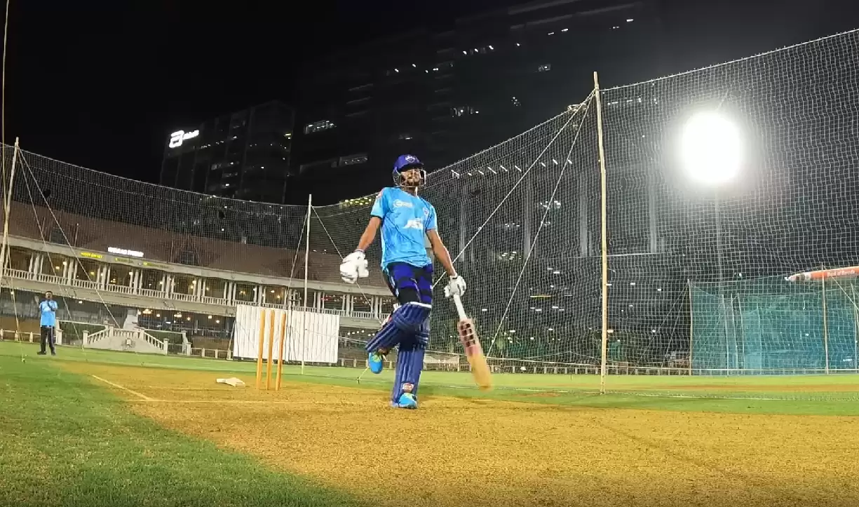 WATCH: Yash Dhull’s eye-catching No-look Upper Cut in Delhi Capitals’ Net Session