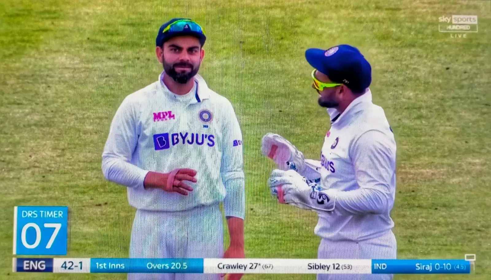 WATCH: Persistent Pant plays down Virat Kohli; vehemently convinces skipper to take review