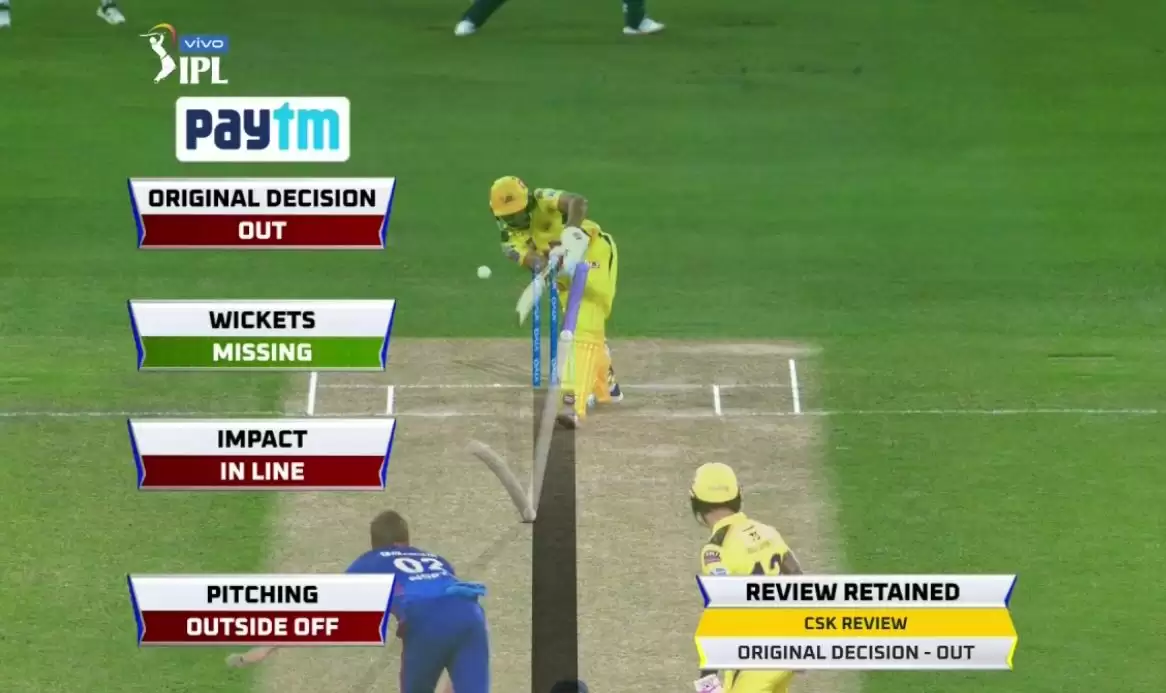 WATCH: Persistent Faf du Plessis convinces Ruturaj to take review, saves him from making a duck