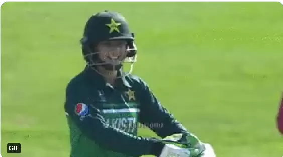 WATCH: Pakistan captain Bismah Maroof dedicates fifty to daughter; does the baby-rock gesture vs Australia