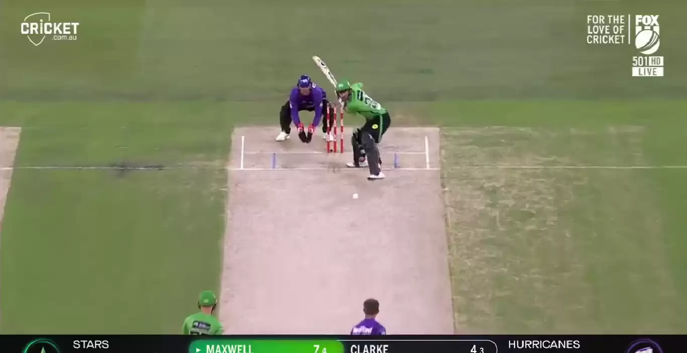 WATCH: Two Monster Sixes from Glenn Maxwell’s record-breaking BBL Century